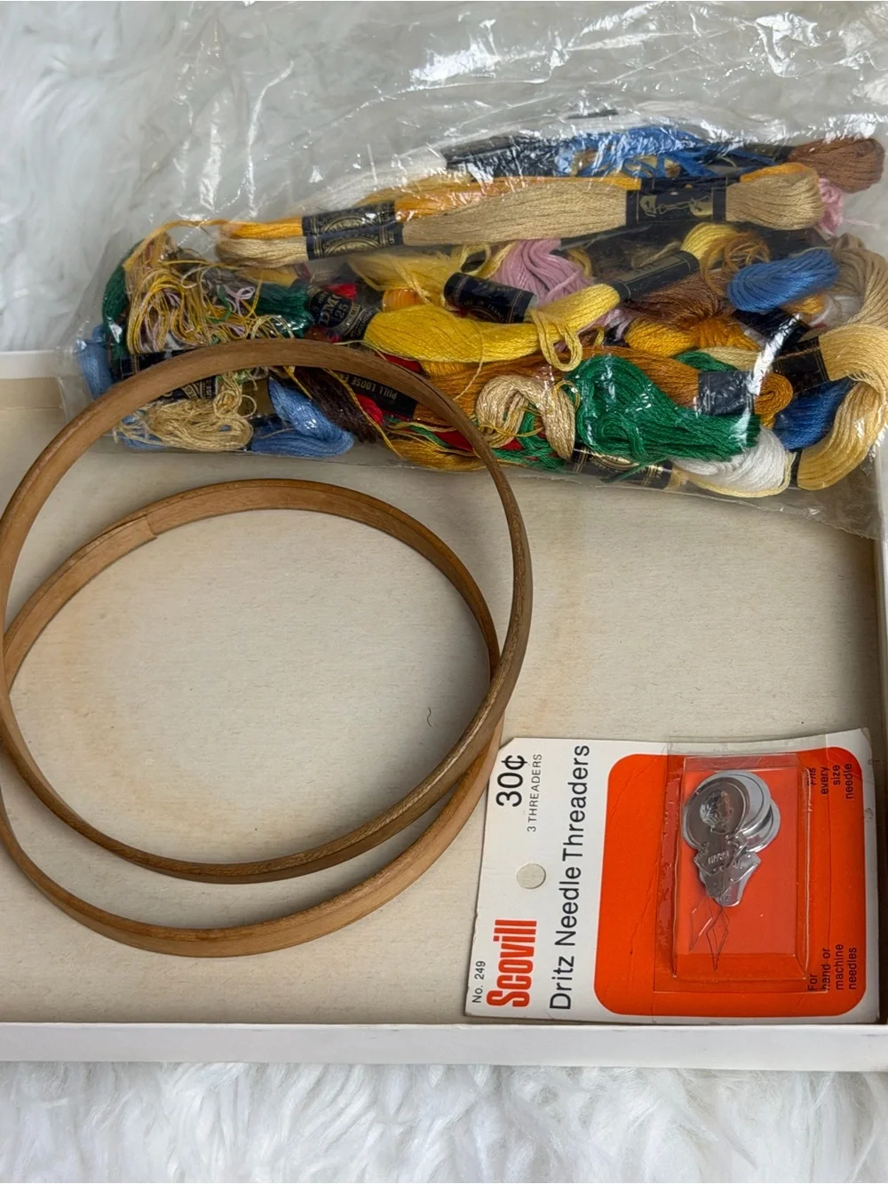 Dritz Needle Threaders & Embroidery Floss Kit with Wooden Hoops - Multicolor